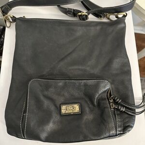 Avorio the original Italy Soft Leather Handbag Excellent Condition Black